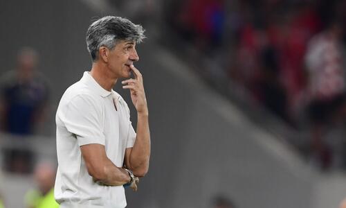 Αλγκουαθίλ: «Είμαι το ίδιο θυμωμένος με τους φίλους του Ολυμπιακού» thumb