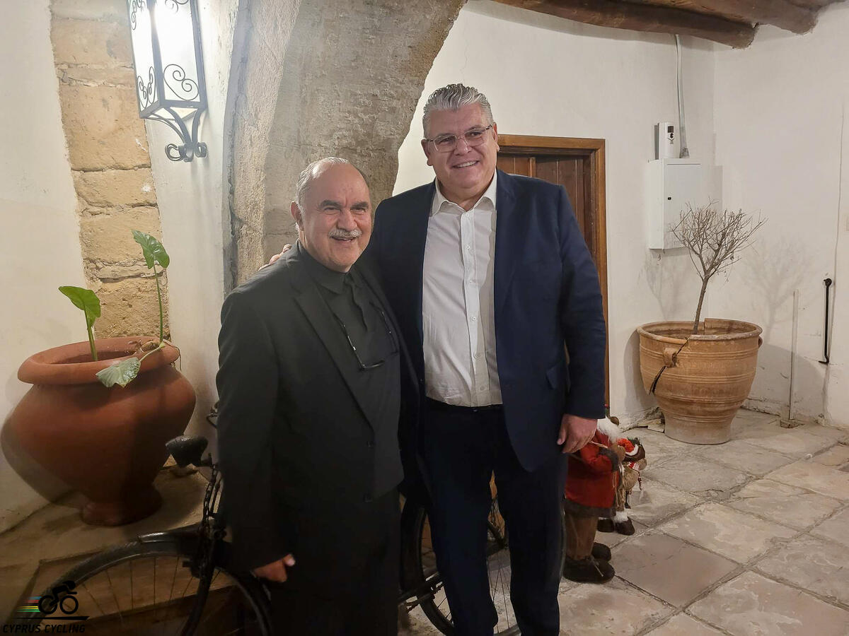 Συνάντηση Μιχαηλίδη με τον Πρόεδρο της Ευρωπαϊκής Ένωσης Ποδηλασίας thumb