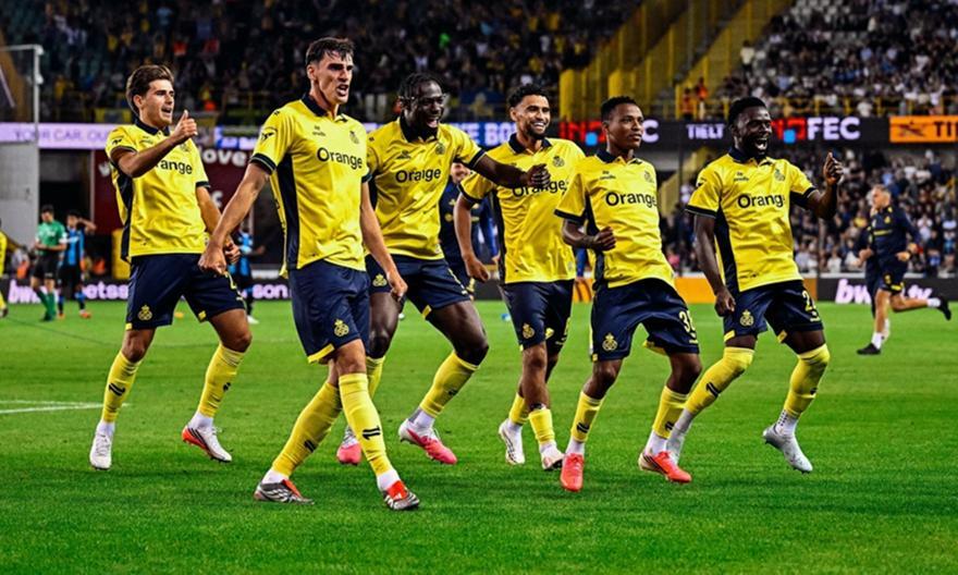No Τζόλης, No... Super Cup για την Μπριζ: Η Ουνιόν Σεν Ζιλουάζ κατέκτησε στα πέναλτι τον πρώτο τίτλο στο Βέλγιο! thumb