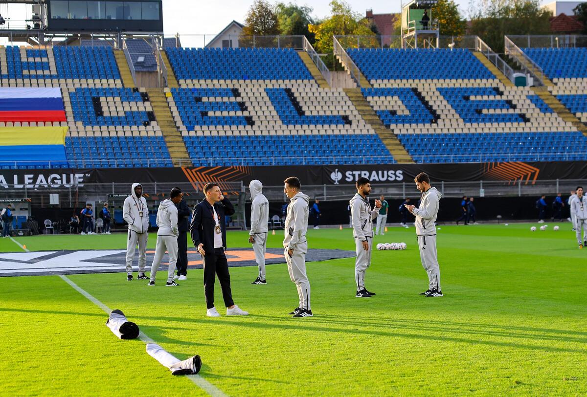 Η άφιξη και η πρώτη ματιά στο Stadion Celje (φωτογραφίες) thumb
