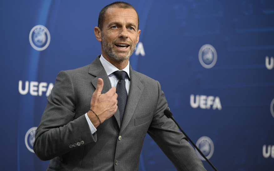 UEFA κατά Ινφαντίνο: «Aποχώρήσε... οικιοθελώς από τον προεδρικό θώκο» thumb