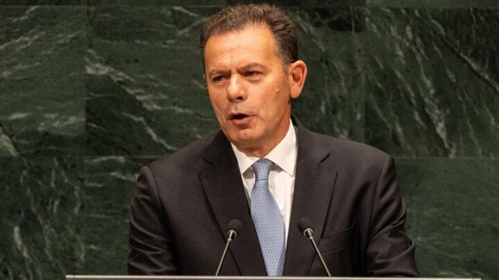 Πρωθυπουργική παρέμβαση στην αποχώρηση του Ρονάλντο thumb