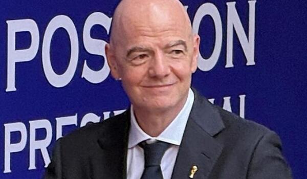 FIFA: Συγνώμη από τον Ινφαντίνο στη θυελλώδη συνεδρίαση του συμβουλίου image