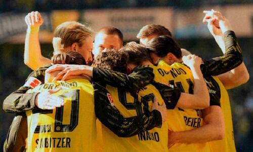 Η Ντόρτμουντ με τεσσάρα εξασφάλισε το Champions League, «σκόνταψε» η Στουτγκάρδη thumb