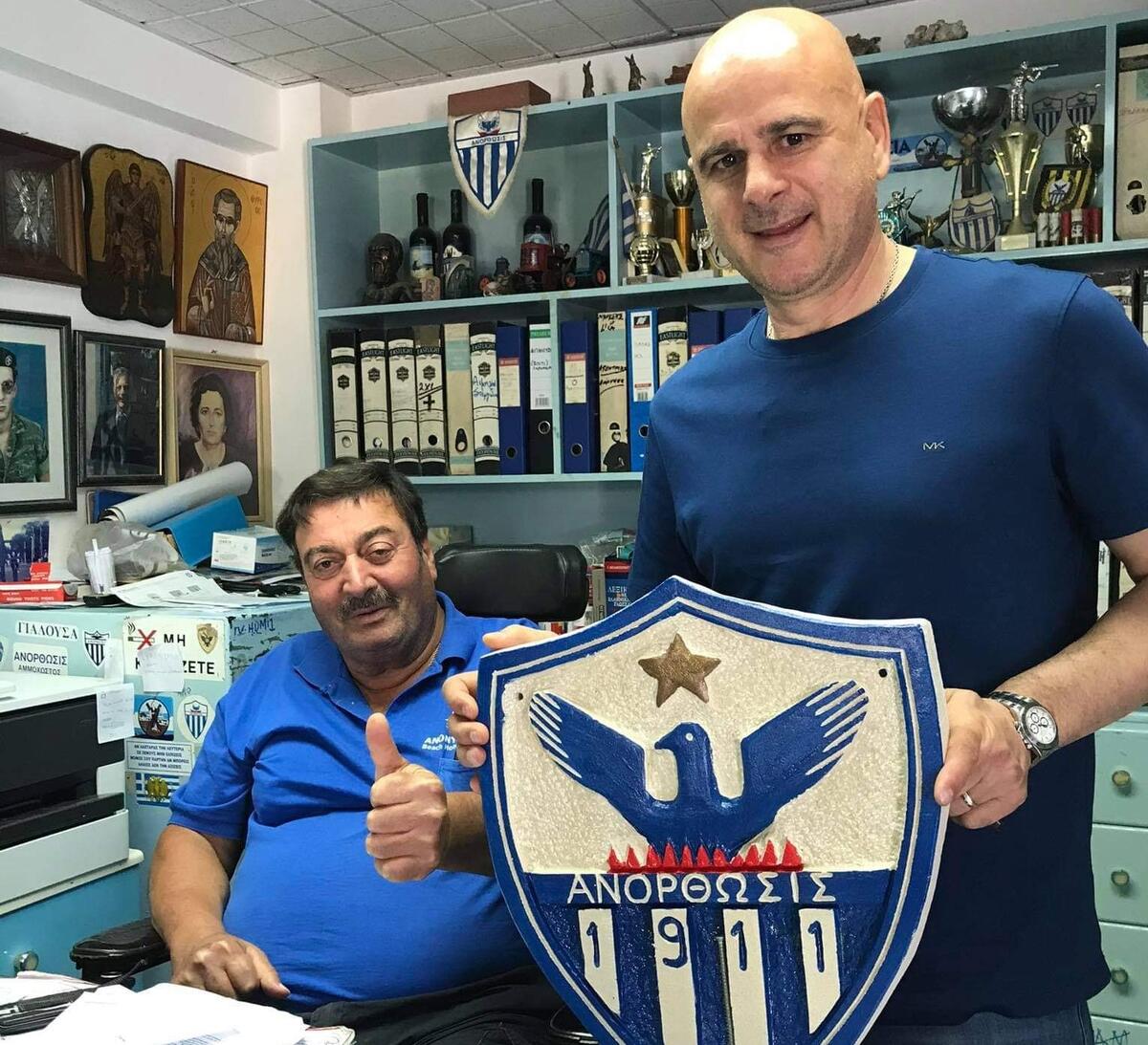 Ο Στεργίδης επανήλθε... με Τιμούρ thumb