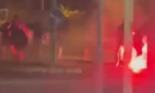 Επεισόδια στο Βελιγράδι – Συμπλοκή μεταξύ οπαδών του Ερυθρού Αστέρα και της Παρτιζάν  thumb