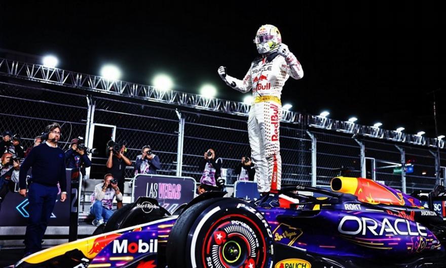 Τρίτος σε νίκες στην ιστορία της Formula 1 ο Φερστάπεν thumb