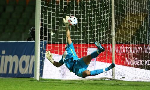 Δεύτερο πέναλτι, δεύτερη κόκκινη και 2-0 thumb