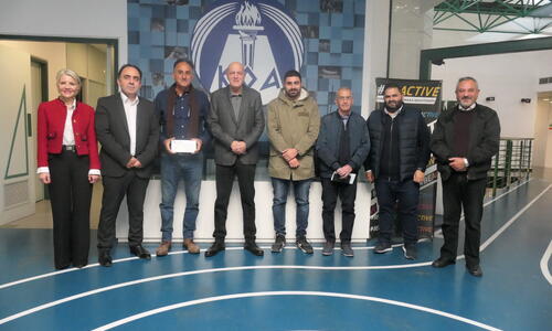 Επίδοση επιταγών στις θρησκευτικές ομάδες από τον ΚΟΑ thumb