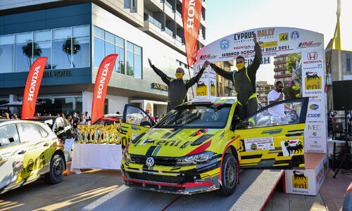 Πρωτιά για το πλήρωμα Τσουλόφτα – Ηλία της Petrolina Racing Team thumb