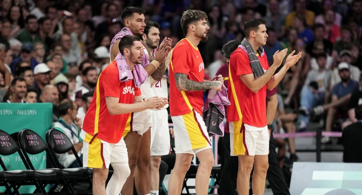 Με Χουάντσο, Αλντάμα και Ντε Λαρέα η Ισπανία για τη «μάχη» με Ελλάδα thumb