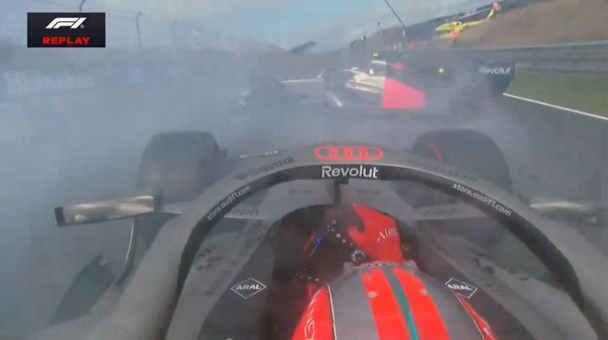 Απέφυγε στο χιλιοστό τη σύγκρουση με Μπορτολέτο και τη ρόδα του Φερστάπεν! (vid) thumb