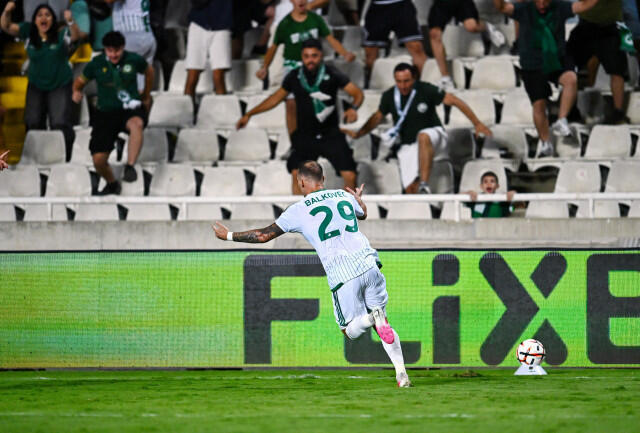 Μπάλκοβετς / Έχει… κολλήσει η UEFA με το γκολ του! (ΒΙΝΤΕΟ) thumb