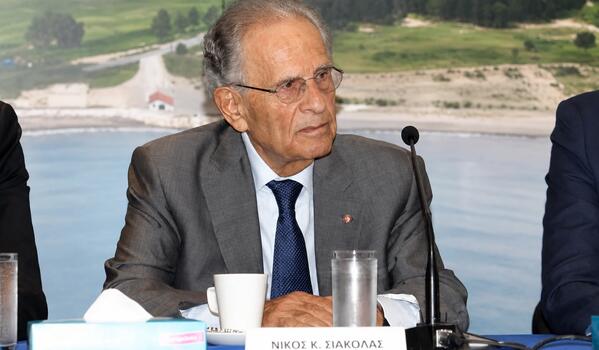 Πέθανε ο Νίκος Κ. Σιακόλα image