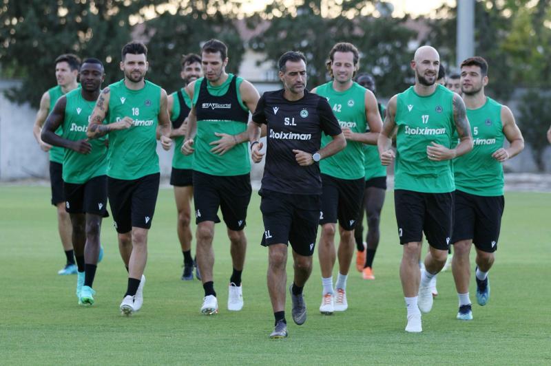 Φωτορεπορτάζ από την προπόνηση της Ομόνοιας thumb