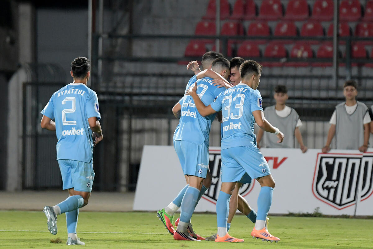 Πανσερραϊκός – Ατρόμητος 0-1: Ξεκίνησαν με τρίποντο οι παίκτες του Κέρκεζ thumb