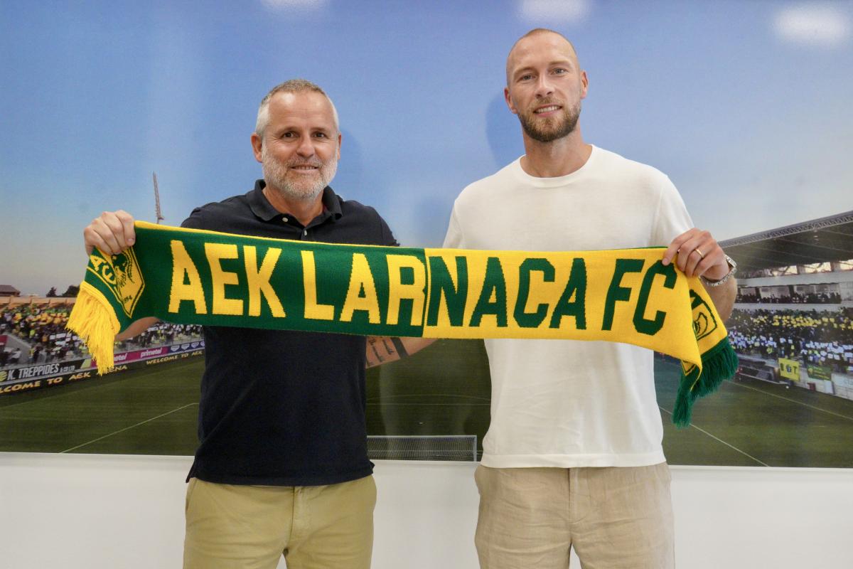 Επίσημα πάικτης της ΑΕΚ ο Mike van der Hoorn thumb