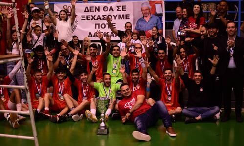 Το Φρέναρος πανηγυρίζει: 5ο πρωτάθλημα Β Κατηγορίας η Ολυμπιάς – Ξανά στην Α Κατηγορία thumb