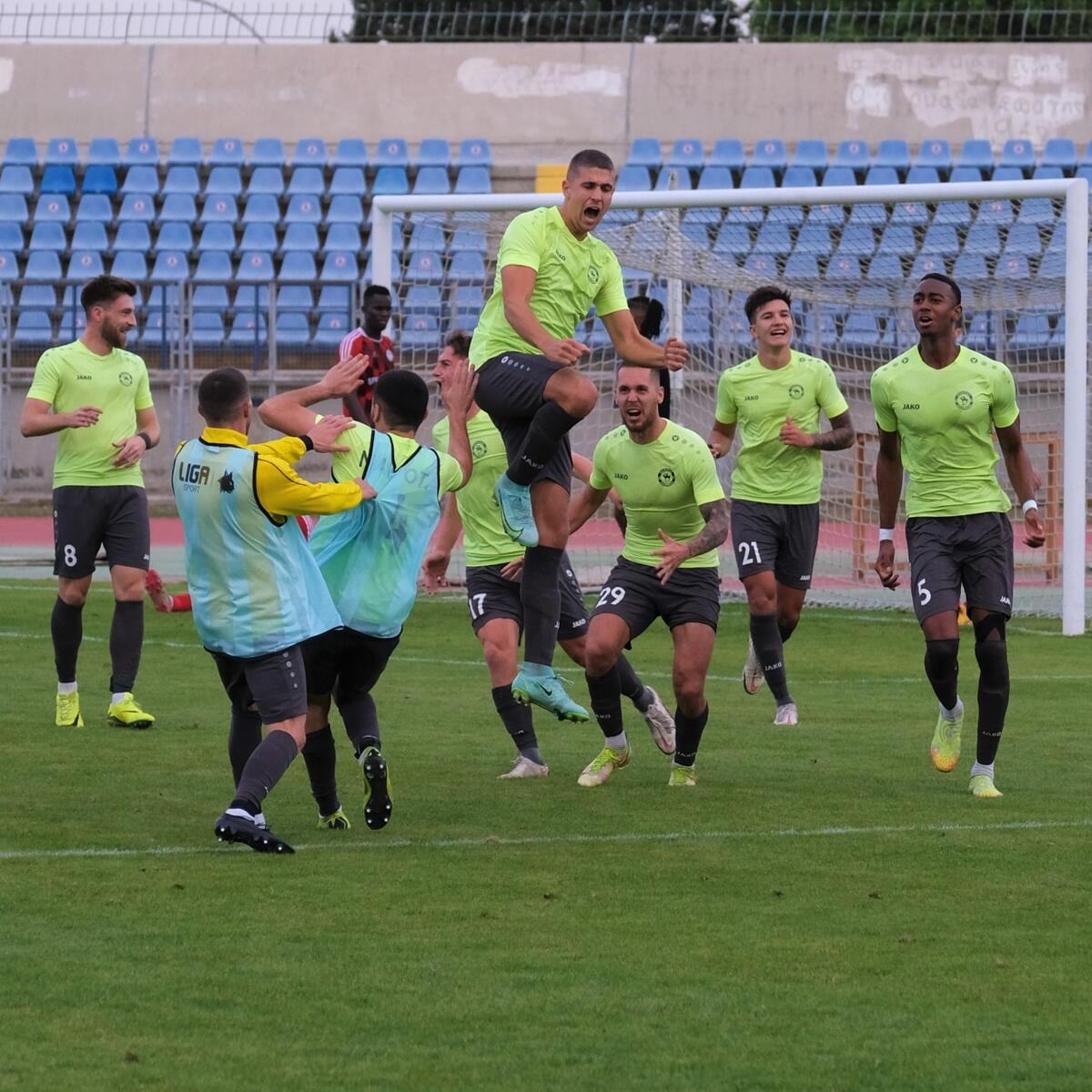 Πάρτε μια γεύση (video) thumb