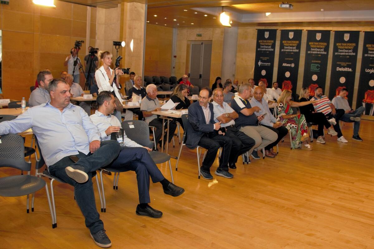 Το νέο ΔΣ της ΚΟΚ για την περίοδο 2022-26 thumb
