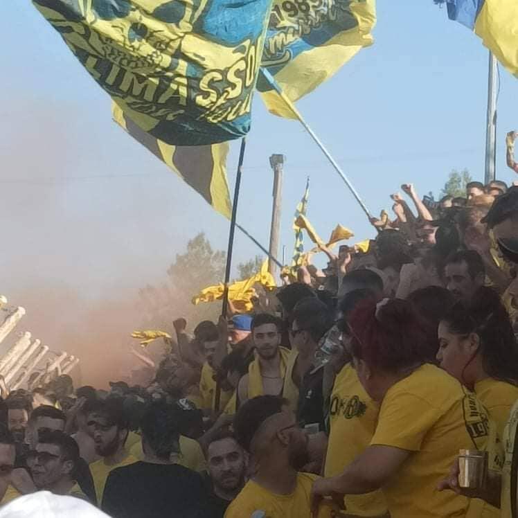 Χαμός από τους οργανωμένους της ΑΕΛ (pics) thumb