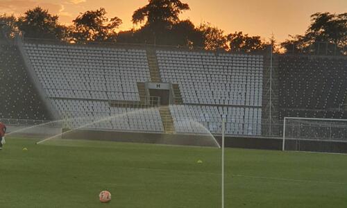 Εδώ οι ΑΕΚτζήδες στο Partizan Stadium! thumb