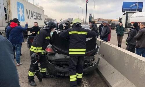 Σοκ: Νεκρή σε τροχαίο η σύζυγος του Νταντσένκο την ώρα που ο παίκτης υπέγραφε στη Ζόρια (pics) thumb