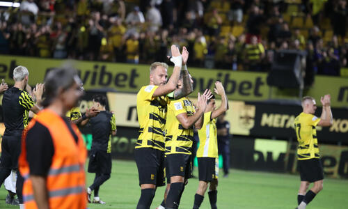 Super League: Ο Άρης «προσγείωσε» τον ΟΦΗ thumb