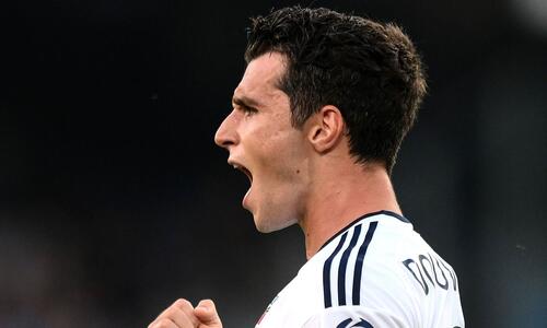 Νάπολι – Κόμο 1-2: Νίκη με «σφραγίδα» του Δουβίκα thumb
