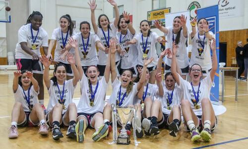 Πρωταθλήτριες οι Youth Stars thumb