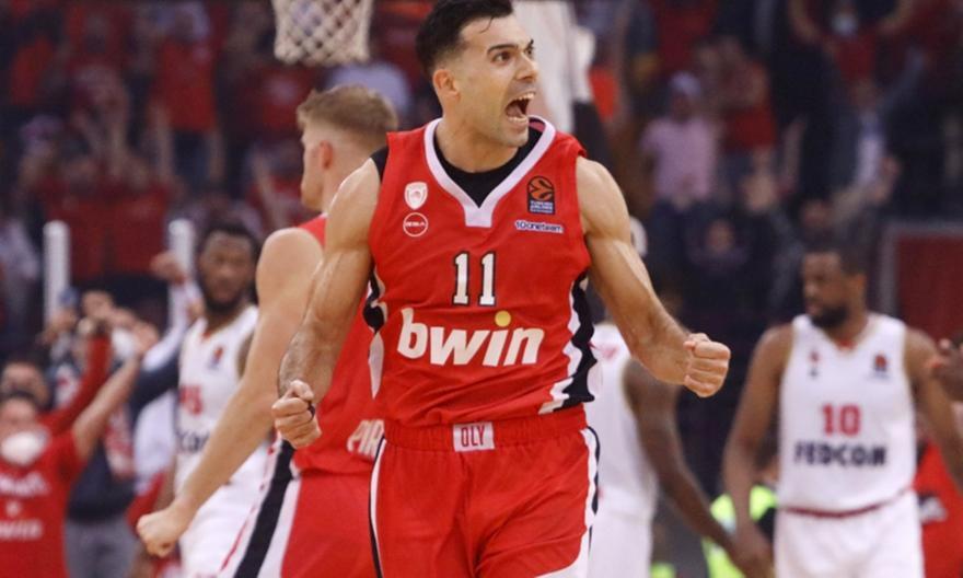 Σλούκας: «Απόλυτα δικαιωμένος που επέστρεψα στον Ολυμπιακό» thumb