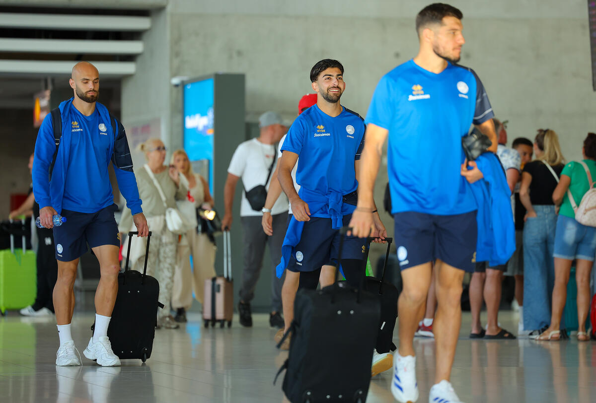 Φωτορεπορτάζ: Η αναχώρηση της Κύπρο με προορισμό τον Άγιο Μαρίνο thumb