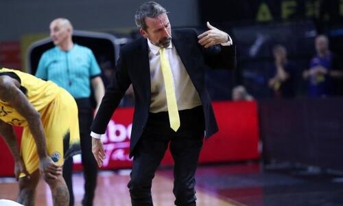 Ξέσπασμα: «Μπορεί να είμαι ένας ηλίθιος, αλλά δεν καταλαβαίνω γιατί...» thumb
