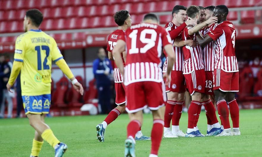 Super League: Ο Ολυμπιακός λύγισε με ανατροπή τον σκληροτράχηλο Παναιτωλικό  thumb