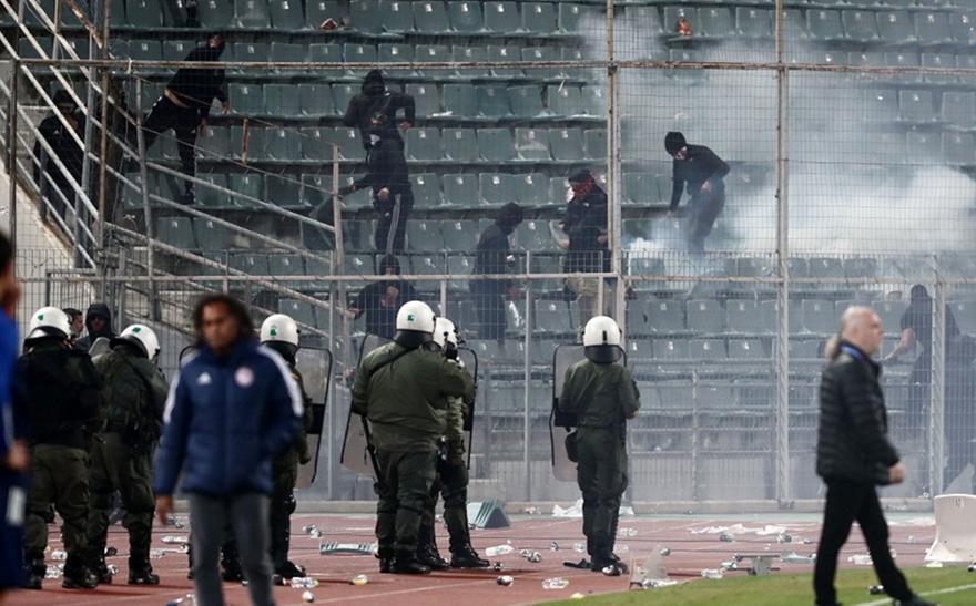 Η τιμωρία του Ολυμπιακού για τα επεισόδια στον Βόλο thumb