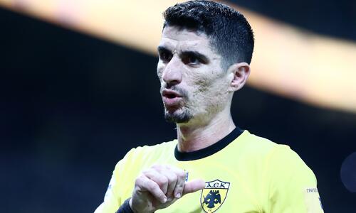 Πέτρος Μάνταλος: Σημαντικός, μοναδικός και πάντα (με ή χωρίς περιβραχιόνιο) ο αρχηγός! thumb