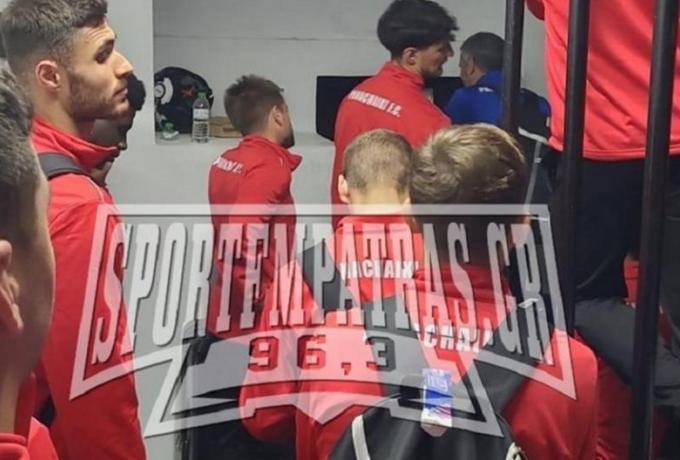 Απίστευτες εικόνες: Σοβαρά επεισόδια μετά το παιχνίδι thumb
