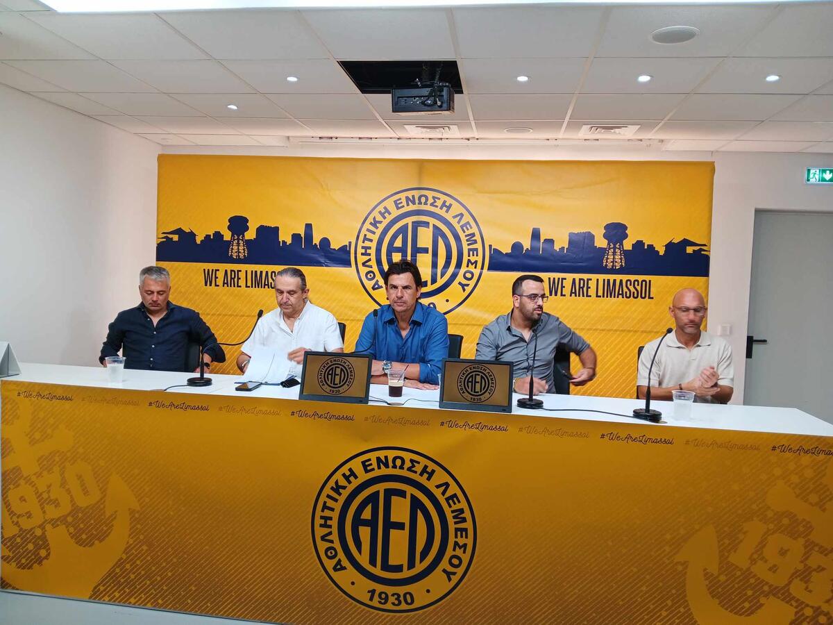 Γιάννου: «Μας ζήτησε και ο ίδιος να υπάρχουν...» thumb