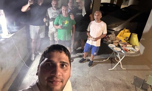 Προετοιμασία για την πρεμιέρα  thumb