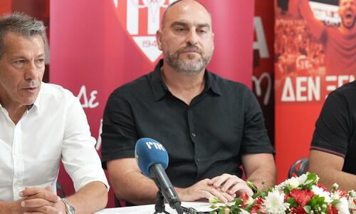 Διοργανώνει επαρχιακές συγκεντρώσεις με σκοπό την ενημέρωση του κόσμου thumb