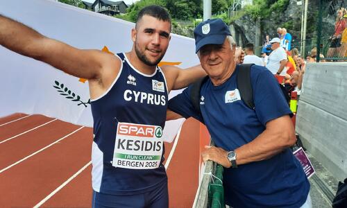 Χρυσός Κεσίδης στη Σφυροβολία Κ23 με νέο παγκύπριο ρεκόρ thumb