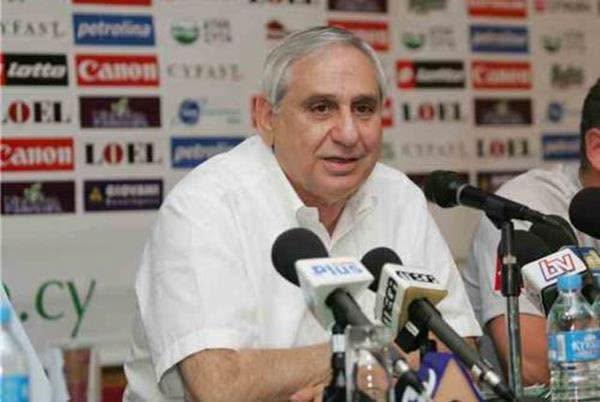 Ομόνοια: Ενός λεπτού σιγή πριν από το φιλικό εις μνήμη του Δώρου Σεραφείμ thumb