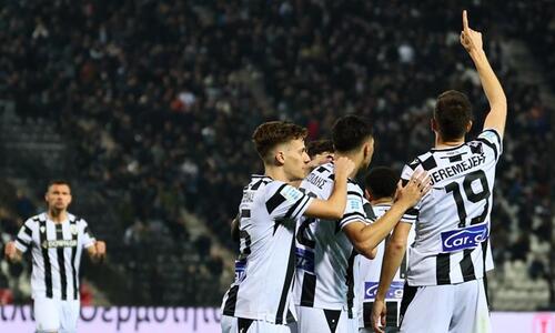 Super League: Ανεβαίνει ο ΠΑΟΚ, ξεμπέρδεψε με «σβηστή» τριάρα thumb