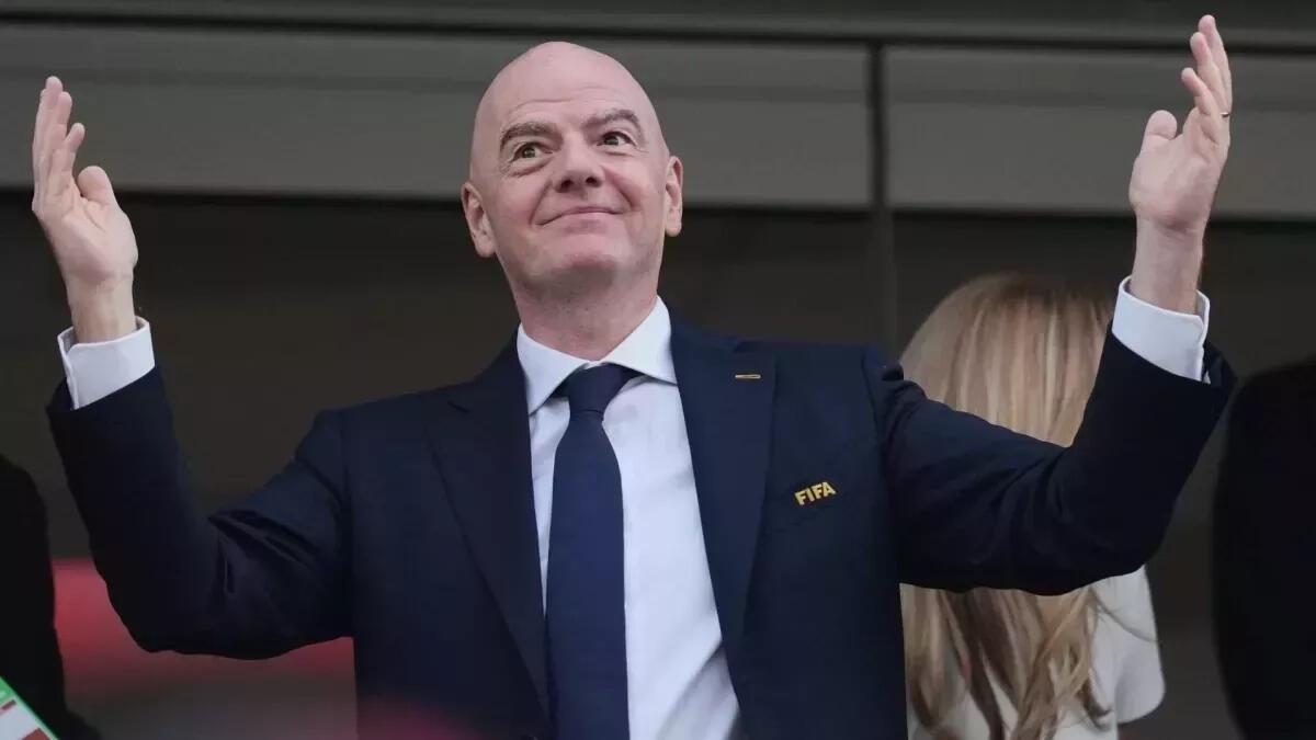 Η FIFA εξετάζει την επιστροφή της Ρωσίας στις διεθνείς διοργανώσεις thumb