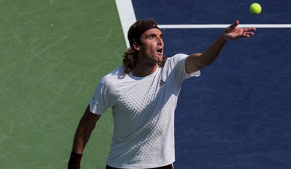 Shanghai Masters: Εύκολα στον επόμενο γύρο ο Τσιτσιπάς image