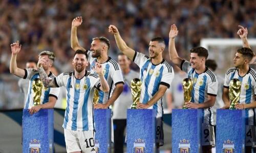 Σπουδαίος Μέσι: «Μην ξεχνάμε όσους παίκτες έδωσαν τα πάντα για την Αργεντινή, αλλά δεν τα κατάφεραν» thumb