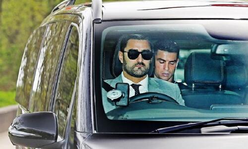 Επέστρεψε στις προπονήσεις της Μάντσεστερ Γιουνάιτεντ ο Ρονάλντο thumb