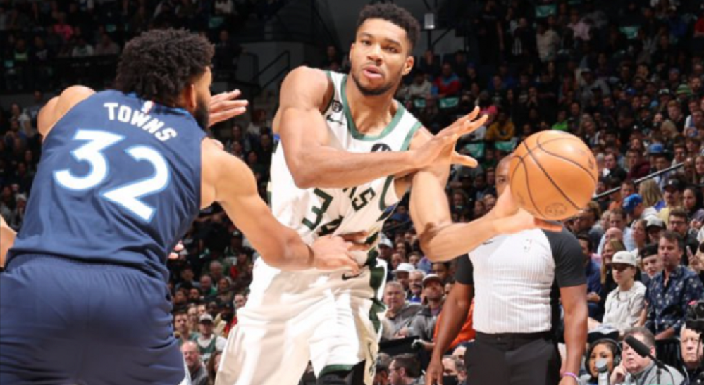 Μυθικός Γιάννης: Με triple double οδήγησε τους Μπακς σε ιστορικό ρεκόρ! thumb