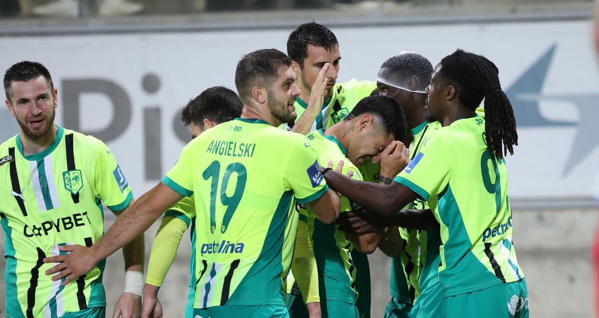 ΑΕΚ - Ομόνοια 29Μ 2-0: Τρίτη σερί, διά πυρός και σιδήρου! thumb