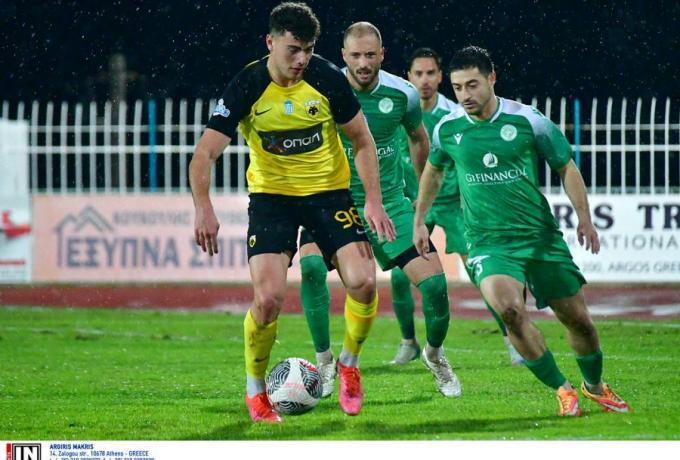 Με πολλά προβλήματα η ΑΕΚ - Παίρνει παίκτες από την Β’ ομάδα ο Αλμέιδα thumb